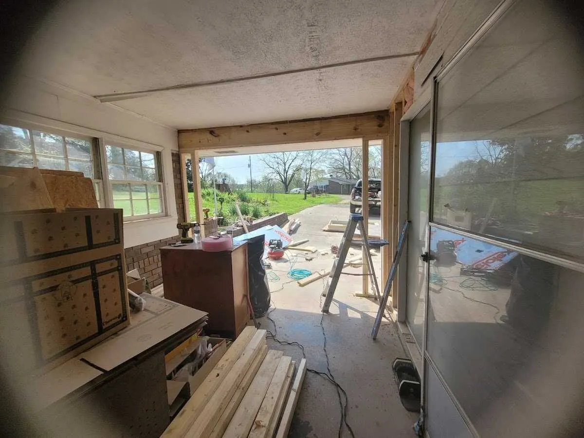 Air movers and dehumidifier for Drying & Dehumidification in Bermuda Dunes